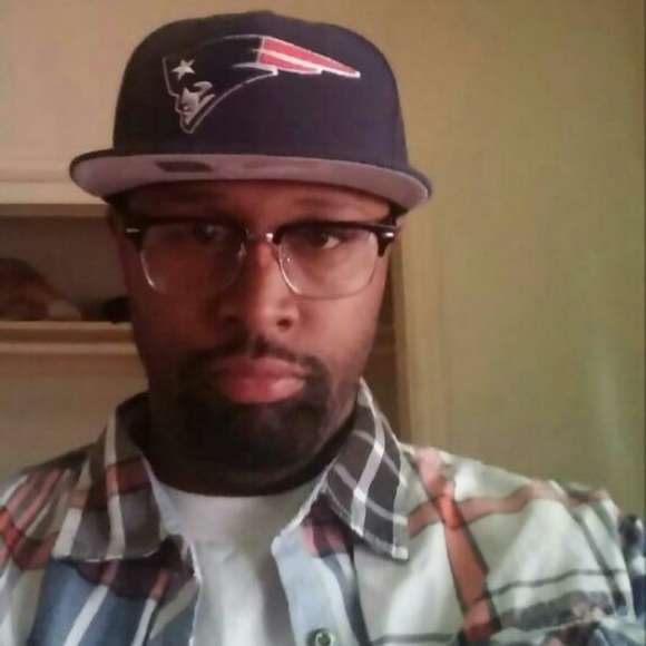 Meet your Posher, Hyighroe - Picture 1 of 1